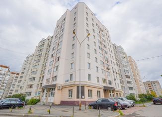 Продажа 4-ком. квартиры, 101 м2, Екатеринбург, улица Менделеева, 18