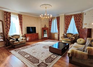 Двухкомнатная квартира на продажу, 85.3 м2, Москва, Веерная улица, 46к1, метро Минская