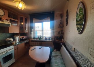 Продается трехкомнатная квартира, 64.7 м2, Челябинская область, улица Матросова, 28