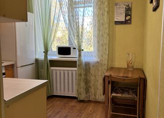 Продаю 3-ком. квартиру, 77 м2, Республика Башкортостан, улица Гончарова, 17