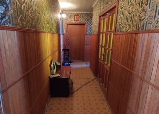 Продаю 4-комнатную квартиру, 80 м2, Аксай, улица Вартанова, 20