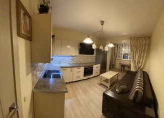 Продаю 2-ком. квартиру, 72 м2, Самара, Ключевой проезд, 5, метро Гагаринская