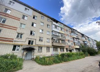 Продается 3-комнатная квартира, 58.4 м2, Нижегородская область, Путейская улица, 55