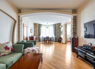 Продается 5-комнатная квартира, 180 м2, Москва, Мичуринский проспект, 11к2, метро Раменки