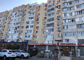 Продам трехкомнатную квартиру, 76.6 м2, Краснодарский край, Стахановская улица, 13