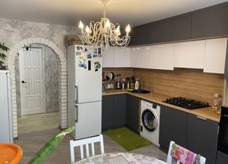 Продаю 3-ком. квартиру, 107 м2, Самара, улица Фрунзе, 62/64, Самарский район