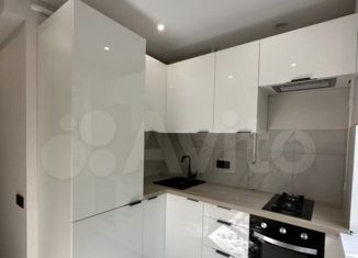 Трехкомнатная квартира на продажу, 56 м2, Самара, улица Гагарина, 127, метро Спортивная