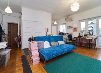 Продам 3-ком. квартиру, 59 м2, Краснодар, улица Суворова, 57/1, улица Суворова