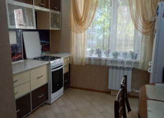 Продаю 2-ком. квартиру, 53 м2, Ульяновск, улица Рябикова, 27