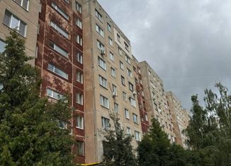 Продается 3-комнатная квартира, 69 м2, Орловская область, Раздольная улица, 86