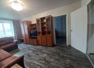 Продается трехкомнатная квартира, 61 м2, Кемеровская область, улица Поспелова, 29