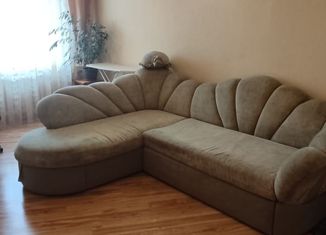 Продается 2-комнатная квартира, 53 м2, Серов, Автодорожная улица, 21