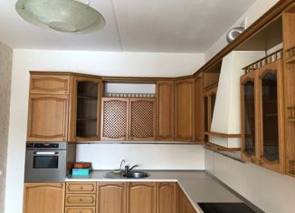 Трехкомнатная квартира в аренду, 120 м2, Архангельск, проспект Советских Космонавтов, 72, Ломоносовский округ