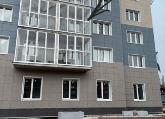 Продается однокомнатная квартира, 37.2 м2, Новочебоксарск, ЖК Лазурный, улица Строителей, 6