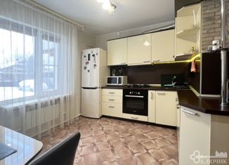 Продам однокомнатную квартиру, 36.4 м2, рабочий посёлок Октябрьский, Поржемская улица, 19А