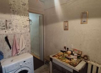 Двухкомнатная квартира на продажу, 44.5 м2, Ярцево, улица Максима Горького, 28К1