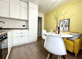 Продажа однокомнатной квартиры, 38 м2, Мурино, Екатерининская улица, 10, ЖК Три кита