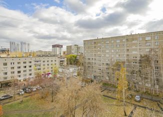 Трехкомнатная квартира на продажу, 58 м2, Екатеринбург, улица Менделеева, 17, улица Менделеева