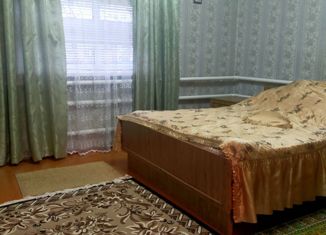 Продаю 4-ком. квартиру, 96.4 м2, село Яшалта, Полевой переулок, 12