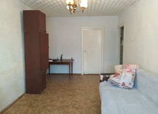 Продается 2-ком. квартира, 43 м2, Оренбург, проспект Победы, 156/2