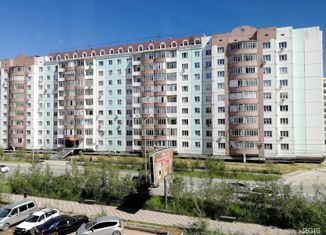 Продаю 5-ком. квартиру, 120 м2, Якутск, улица Петровского, 32