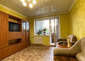 Продается 2-ком. квартира, 48 м2, Татарстан, 2-й микрорайон, 33