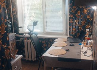 Продаю двухкомнатную квартиру, 43 м2, Ивантеевка, Студенческий проезд, 43