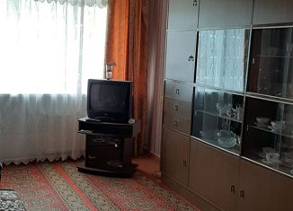 Продается 2-комнатная квартира, 44.9 м2, поселок городского типа Никель, улица Бредова, 16