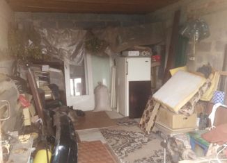 Продаю дом, 85 м2, Карталы, улица Карла Маркса, 95