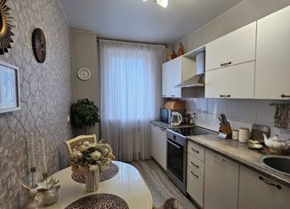 Продается 2-ком. квартира, 59.8 м2, Иркутск, улица Баррикад, 62/5, Правобережный округ