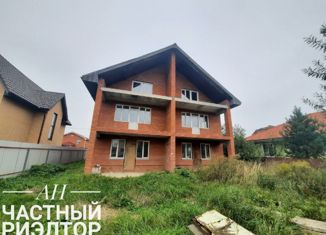 Продается дом, 300 м2, деревня Кабицыно, улица Елены Исинбаевой, 50