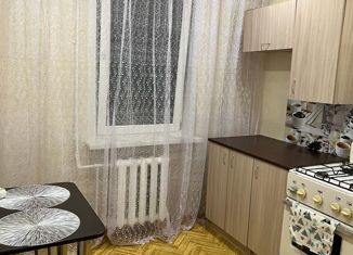 Сдается однокомнатная квартира, 30 м2, Татарстан, проспект Вахитова, 50