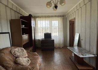 Трехкомнатная квартира на продажу, 45.1 м2, Минеральные Воды, проспект 22-го Партсъезда, 96