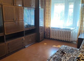 Продается трехкомнатная квартира, 62.4 м2, Киров, Пролетарская улица, 31