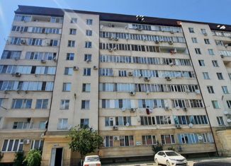 Продам четырехкомнатную квартиру, 81 м2, Грозный, Санкт-Петербургская улица, 13, Ленинский район
