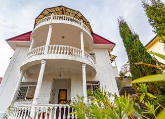 Продаю дом, 300 м2, село Раздольное, улица Механизаторов