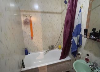 Продаю двухкомнатную квартиру, 41.7 м2, Уссурийск, улица Никитина, 11