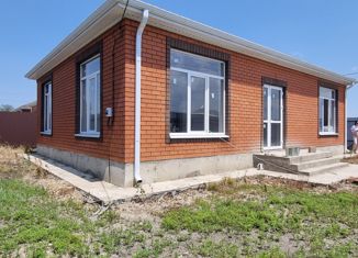 Продаю дом, 100 м2, посёлок городского типа Тлюстенхабль, Полевая улица, 5