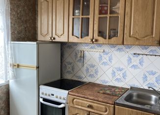 Продам 2-комнатную квартиру, 47.2 м2, Екатеринбург, Билимбаевская улица, 34к1, метро Уралмаш