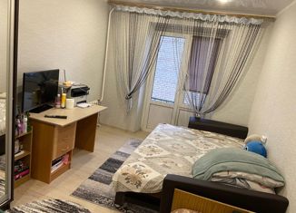 Продаю однокомнатную квартиру, 12.3 м2, Ставрополь, улица Балахонова, 13, Промышленный район