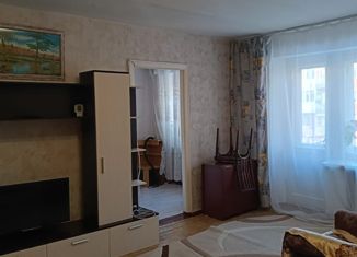 Продам 2-комнатную квартиру, 44.5 м2, Кемеровская область, улица Юрия Смирнова, 26