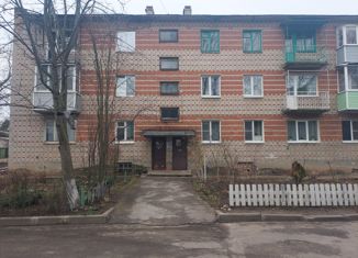 Продам 1-комнатную квартиру, 32 м2, Ленинградская область, Красноармейская улица, 40