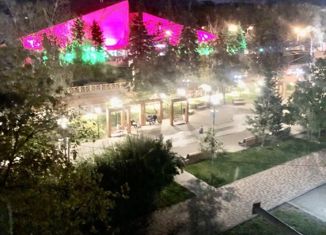 Продам 3-ком. квартиру, 62 м2, Ставрополь, улица 50 лет ВЛКСМ, 2/6, микрорайон № 30