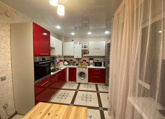 Продается 2-комнатная квартира, 54 м2, посёлок железнодорожной станции Высокая Гора, улица Гагарина, 12