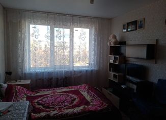 Продажа 3-комнатной квартиры, 68.5 м2, поселок городского типа Кугеси, Советская улица, 65