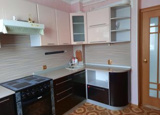 Продам трехкомнатную квартиру, 58.8 м2, Агидель, улица Академика Курчатова, 17