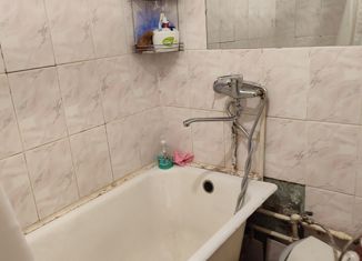 Однокомнатная квартира на продажу, 29.8 м2, Саяногорск, микрорайон Заводской, 8