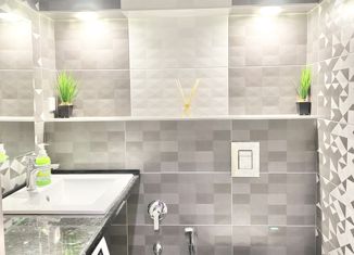 Продажа 3-ком. квартиры, 80 м2, село Новое Шигалеево, улица Габдуллы Тукая, 8