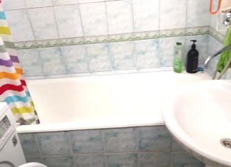 Продается 5-комнатная квартира, 87.8 м2, Усть-Илимск, улица Героев Труда, 49