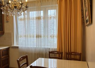 Продам 3-комнатную квартиру, 76.5 м2, Москва, Кантемировская улица, 12к1, Кантемировская улица